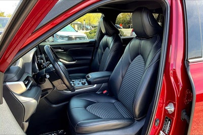 2024 Toyota Highlander XSE