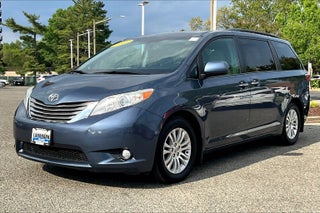 2016 Toyota Sienna XLE Premium