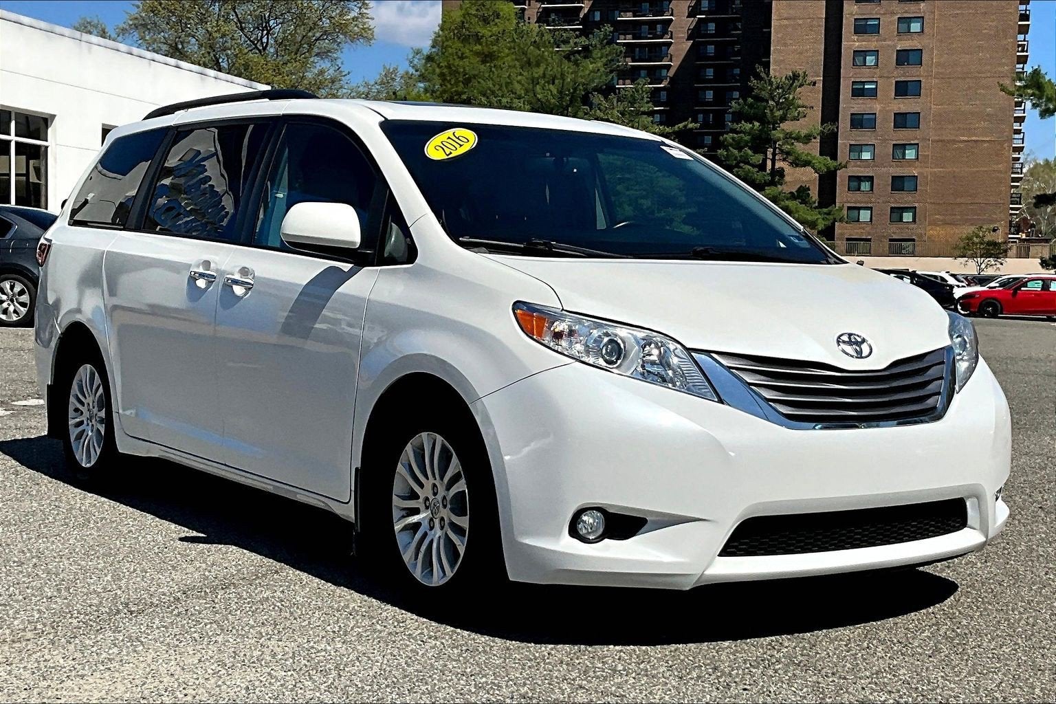2016 Toyota Sienna XLE Premium