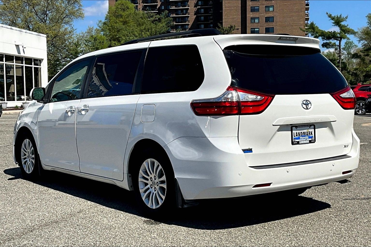 2016 Toyota Sienna XLE Premium