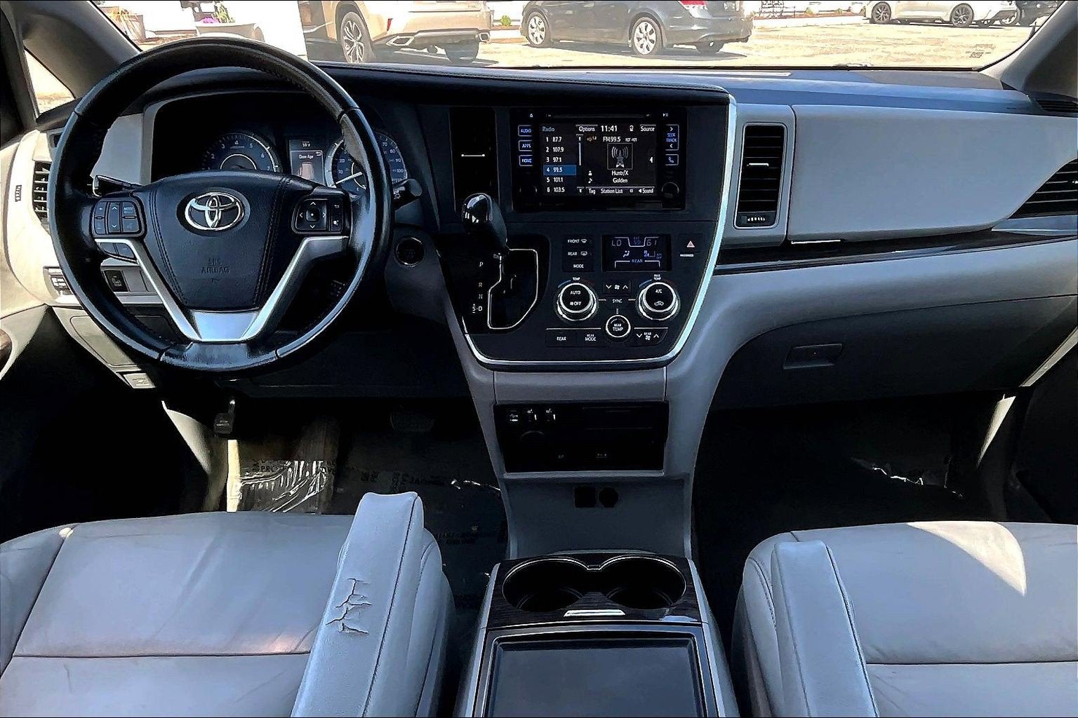 2016 Toyota Sienna XLE Premium