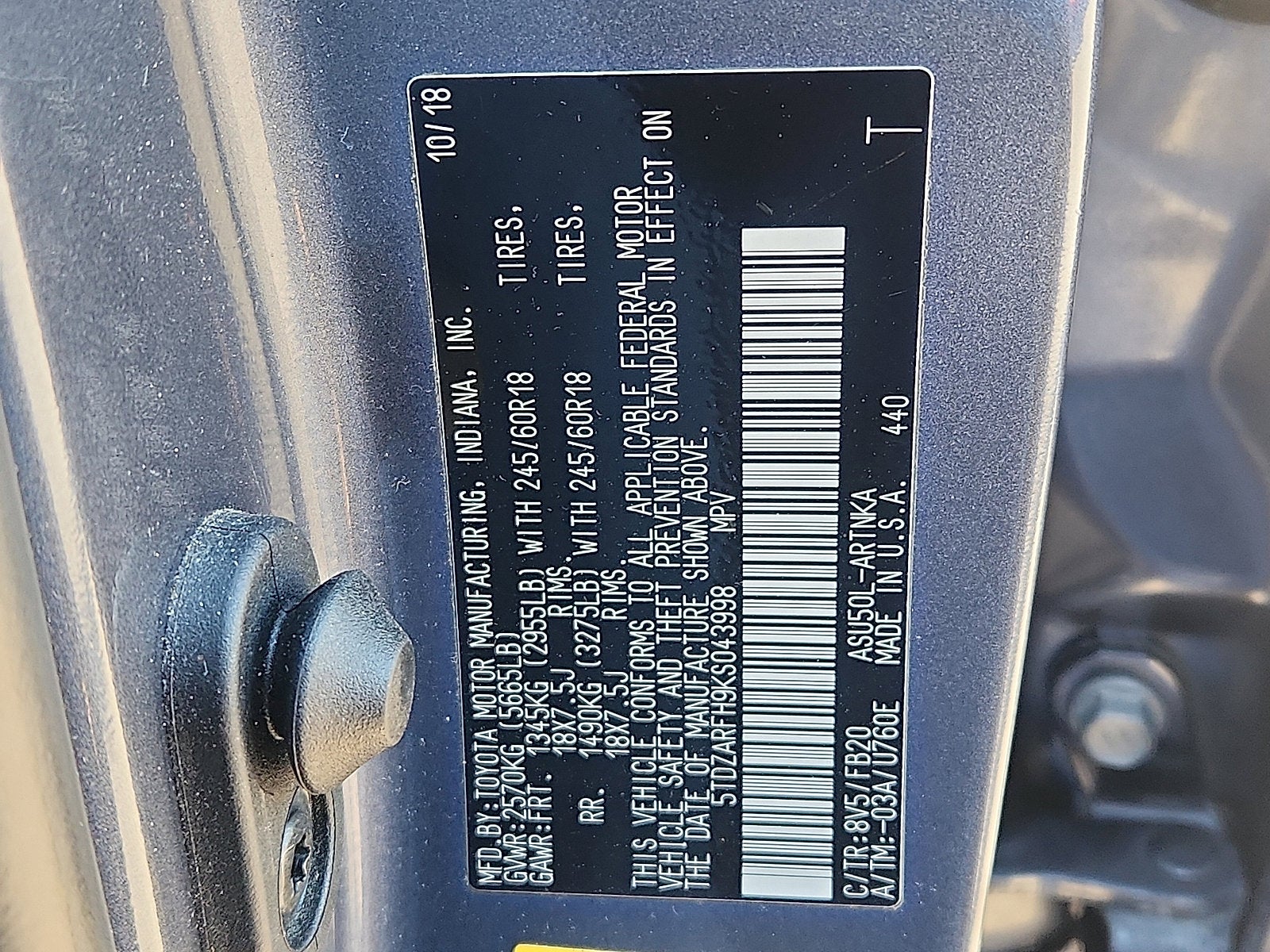 2019 Toyota Highlander LE