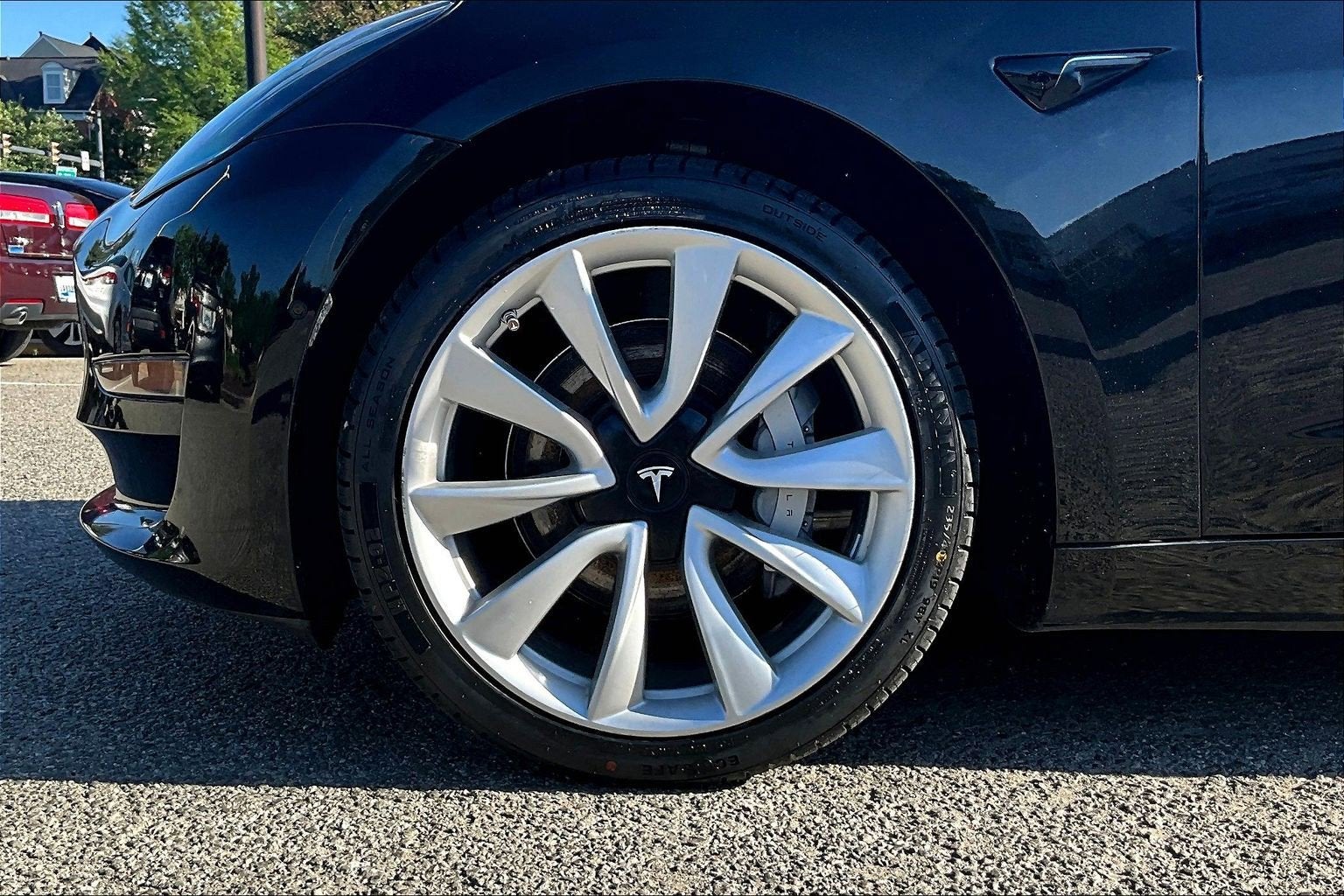2019 Tesla Model 3 Base