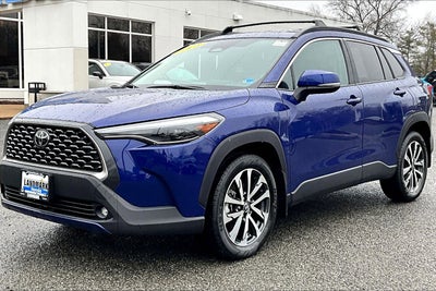 2023 Toyota Corolla Cross XLE