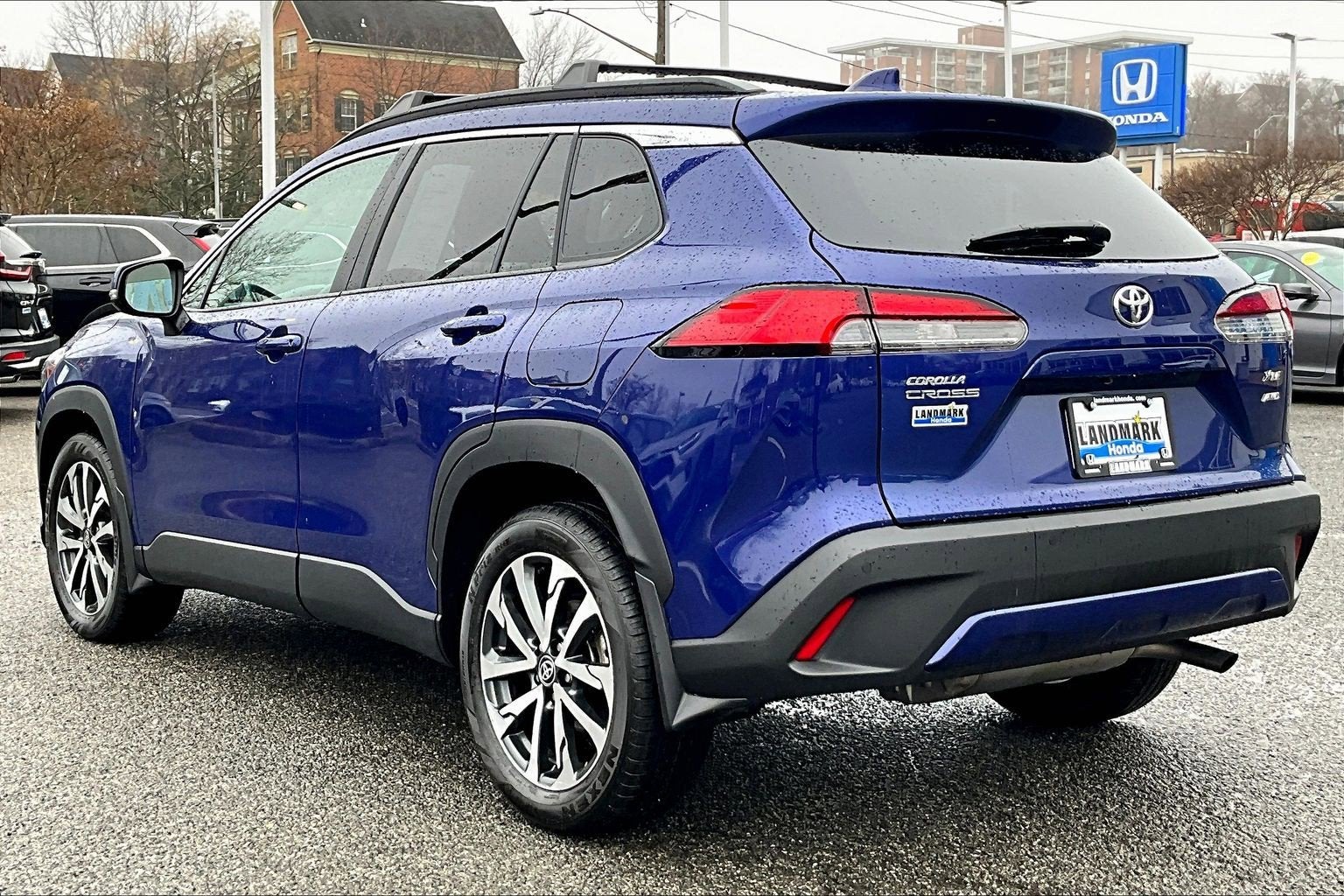 2023 Toyota Corolla Cross XLE