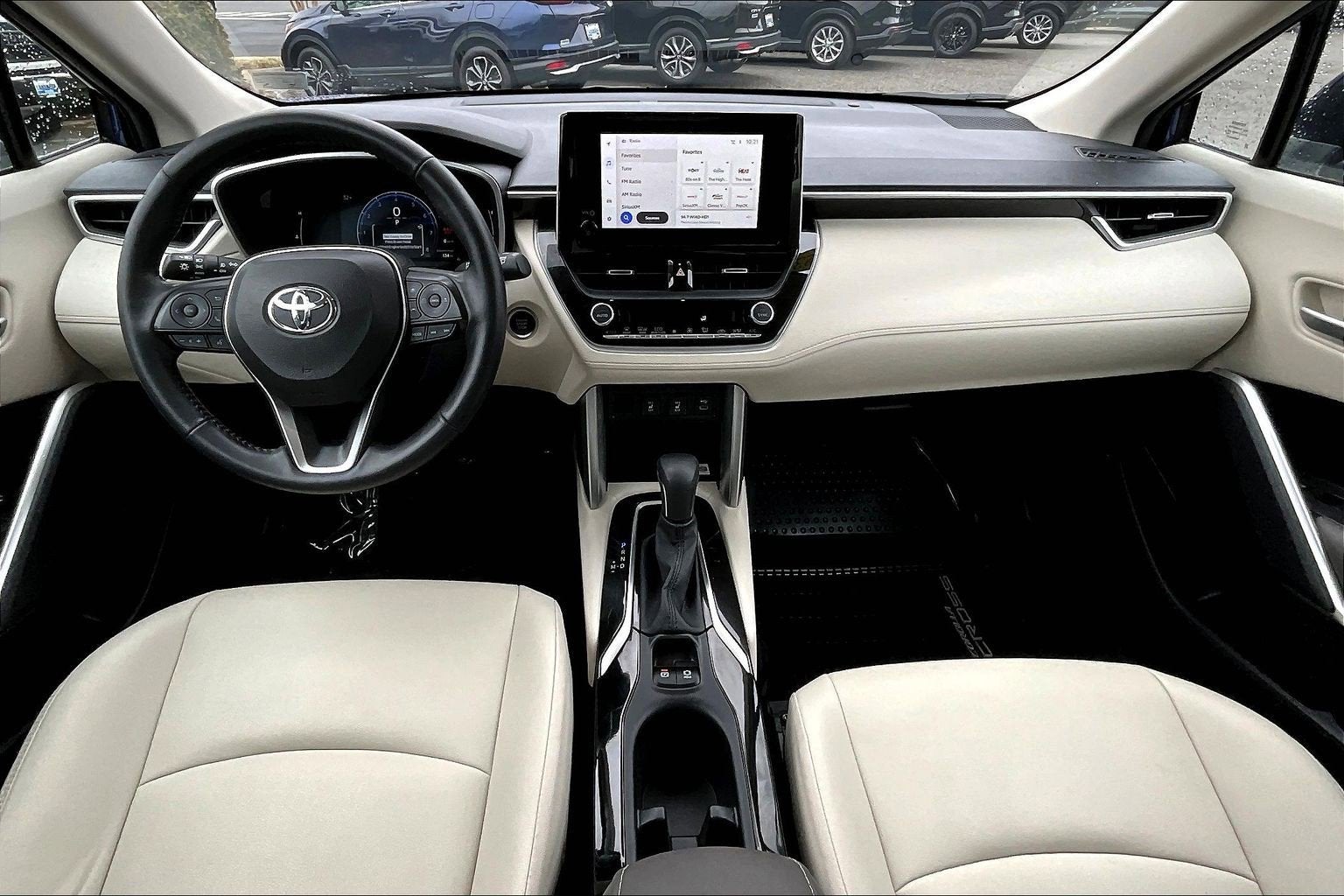 2023 Toyota Corolla Cross XLE