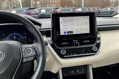 2023 Toyota Corolla Cross XLE