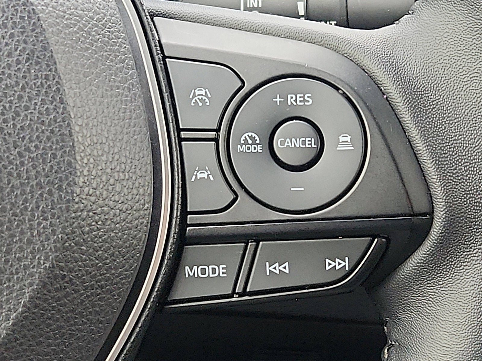 2025 Toyota Corolla Hybrid SE