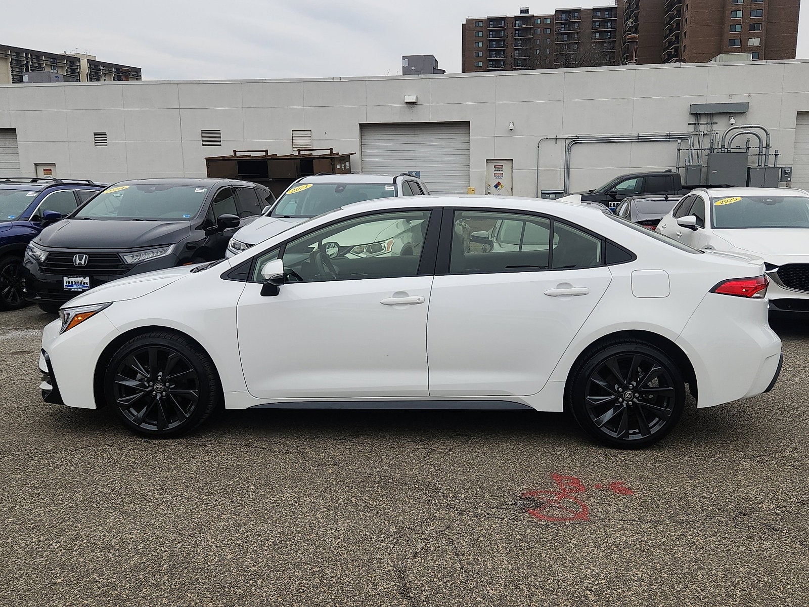 2025 Toyota Corolla Hybrid SE