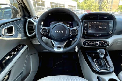 2025 Kia Soul LX