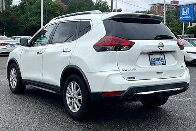 2020 Nissan Rogue SV