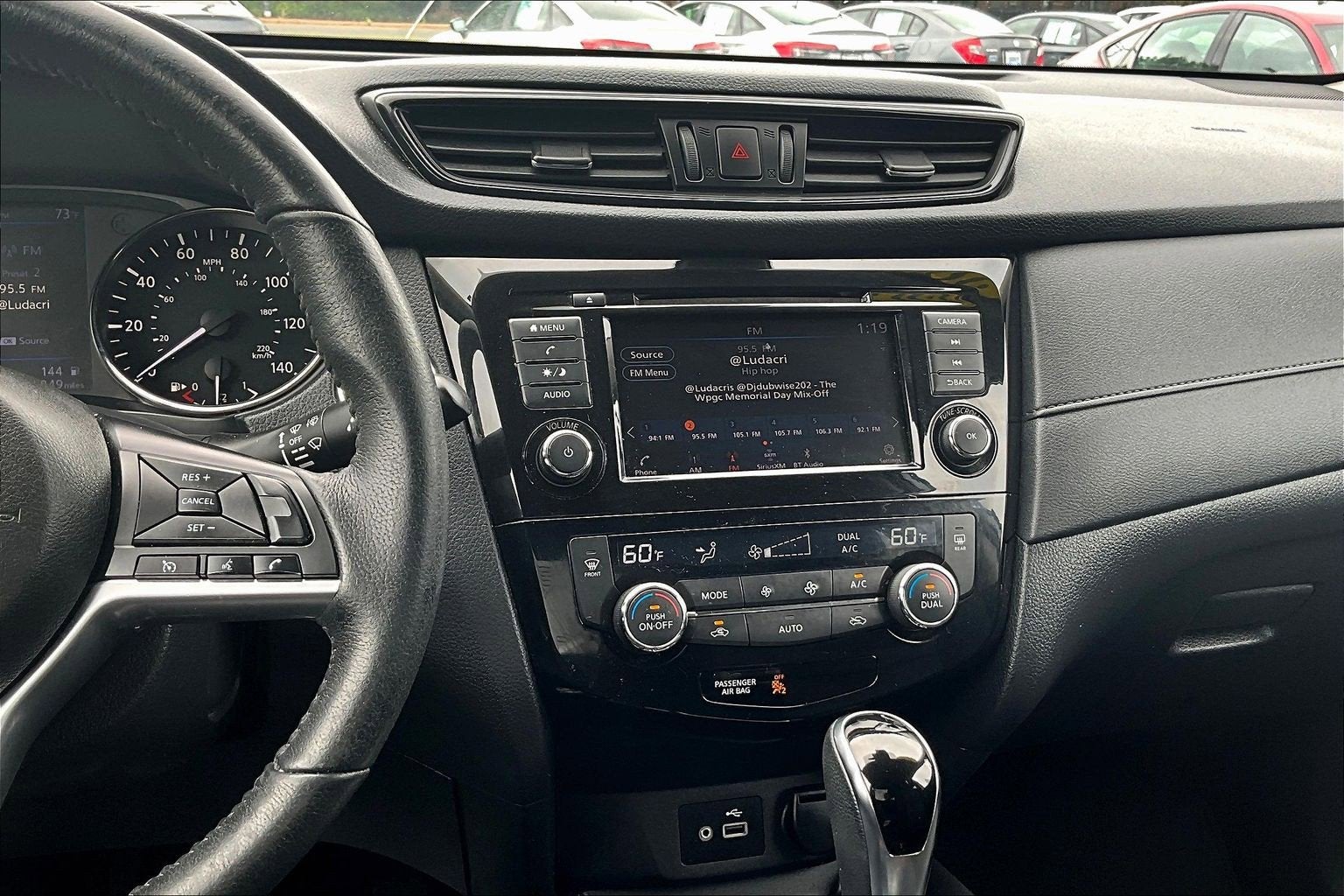2020 Nissan Rogue SV
