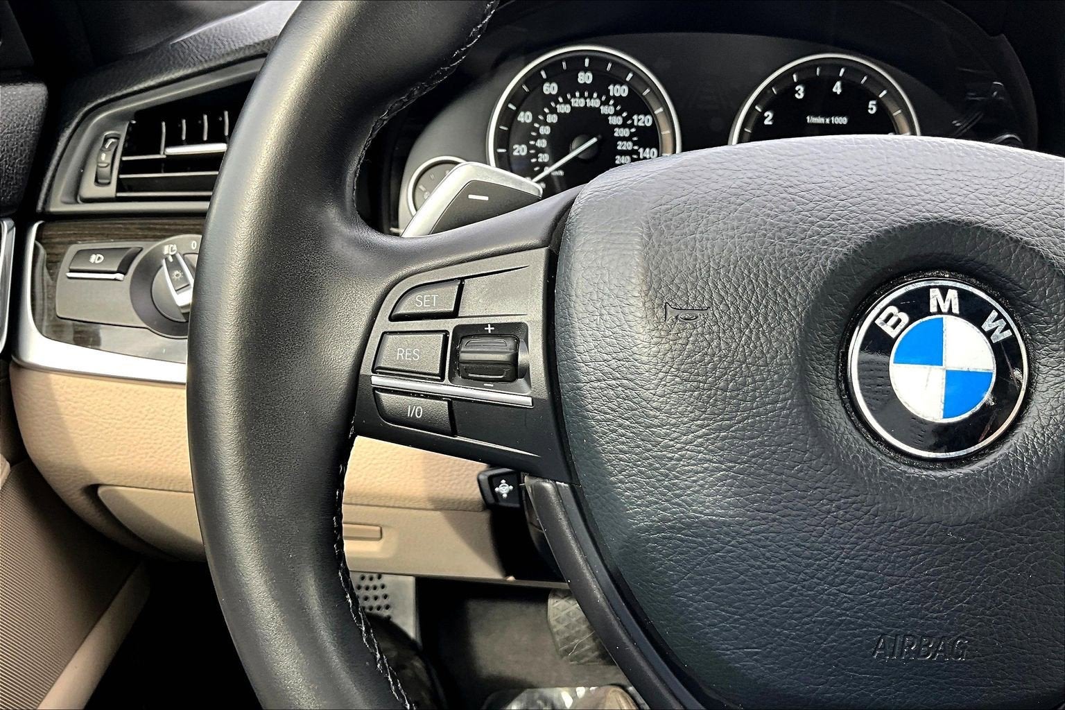 2012 BMW 5 Series 528i