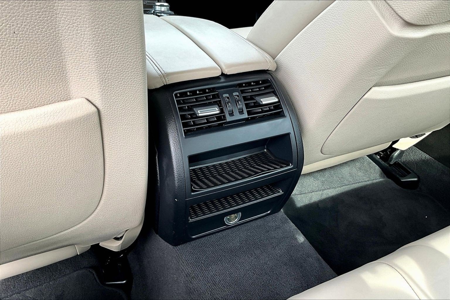 2012 BMW 5 Series 528i