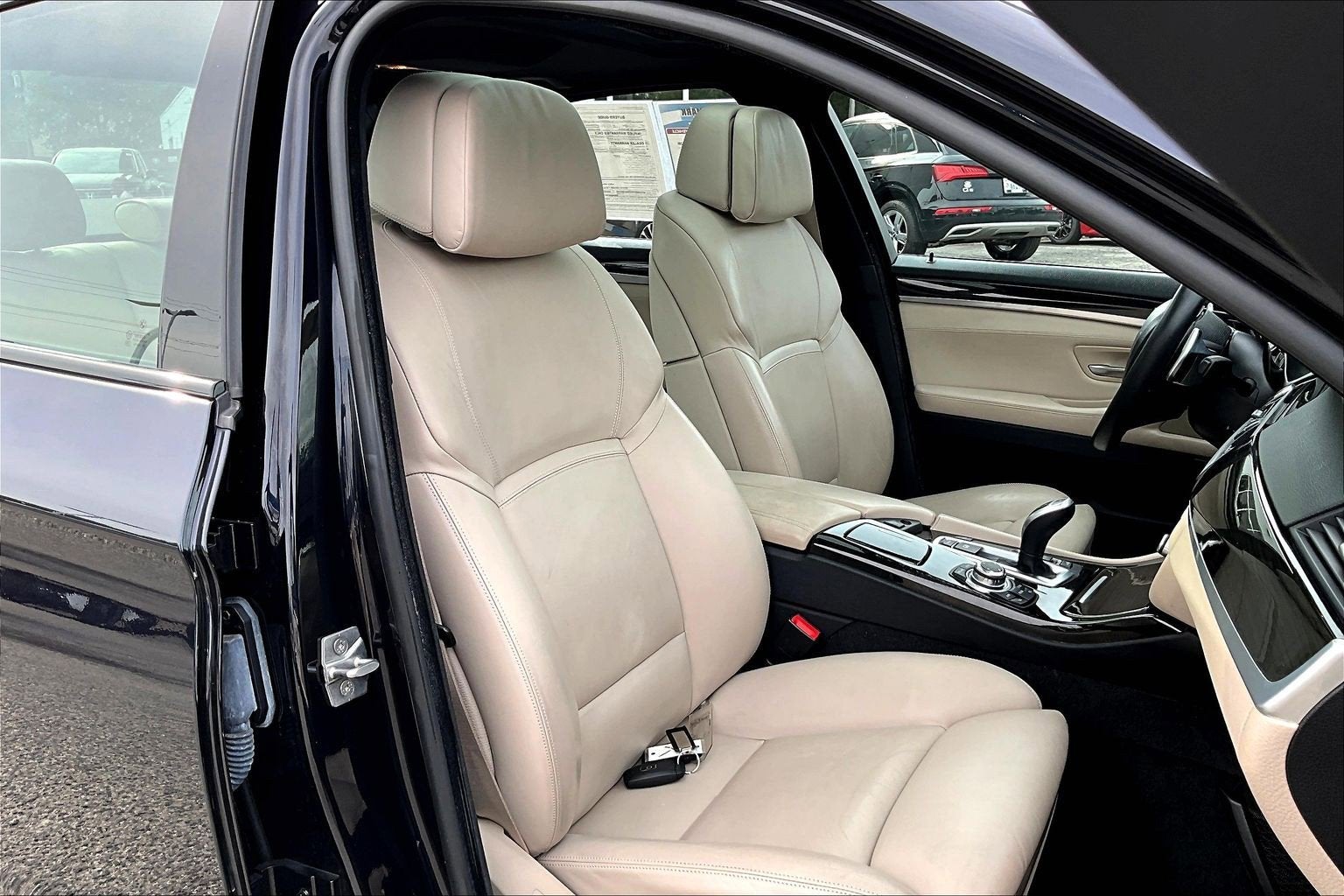 2012 BMW 5 Series 528i