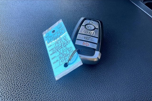 2023 Ford Expedition XLT