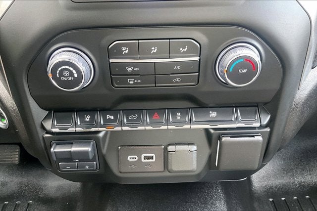 2024 Chevrolet Silverado 2500HD Custom