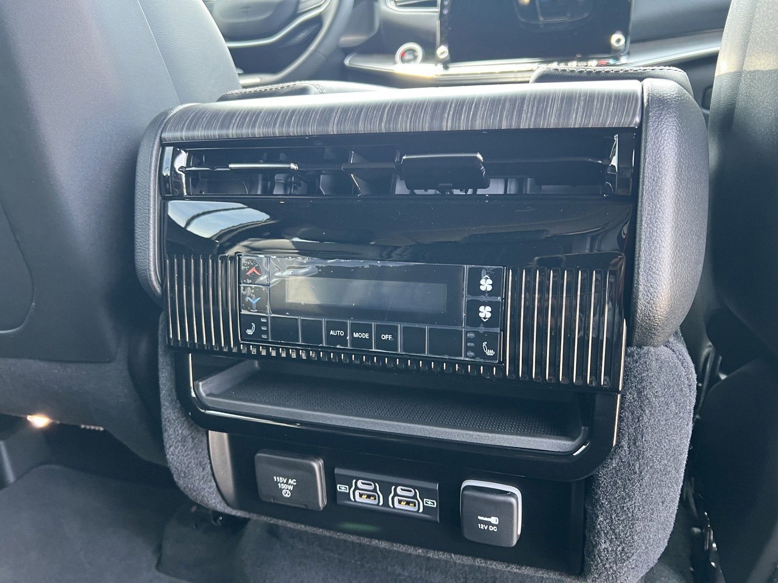 2024 Jeep Wagoneer Series III 4x4