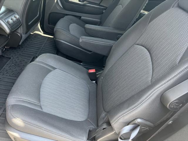 2017 Chevrolet Traverse 1LT