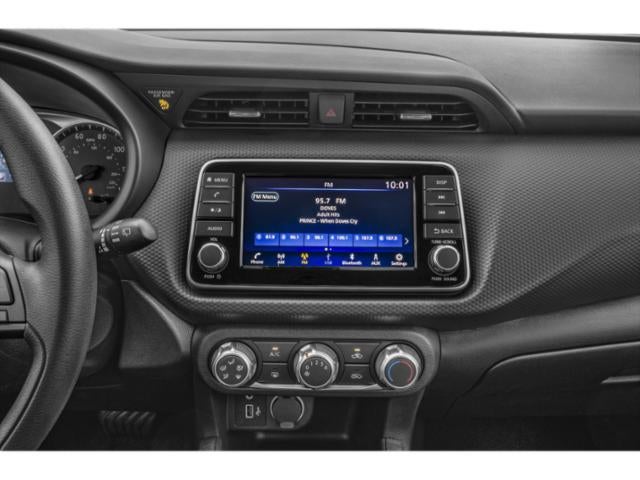 2022 Nissan Kicks S Xtronic CVT