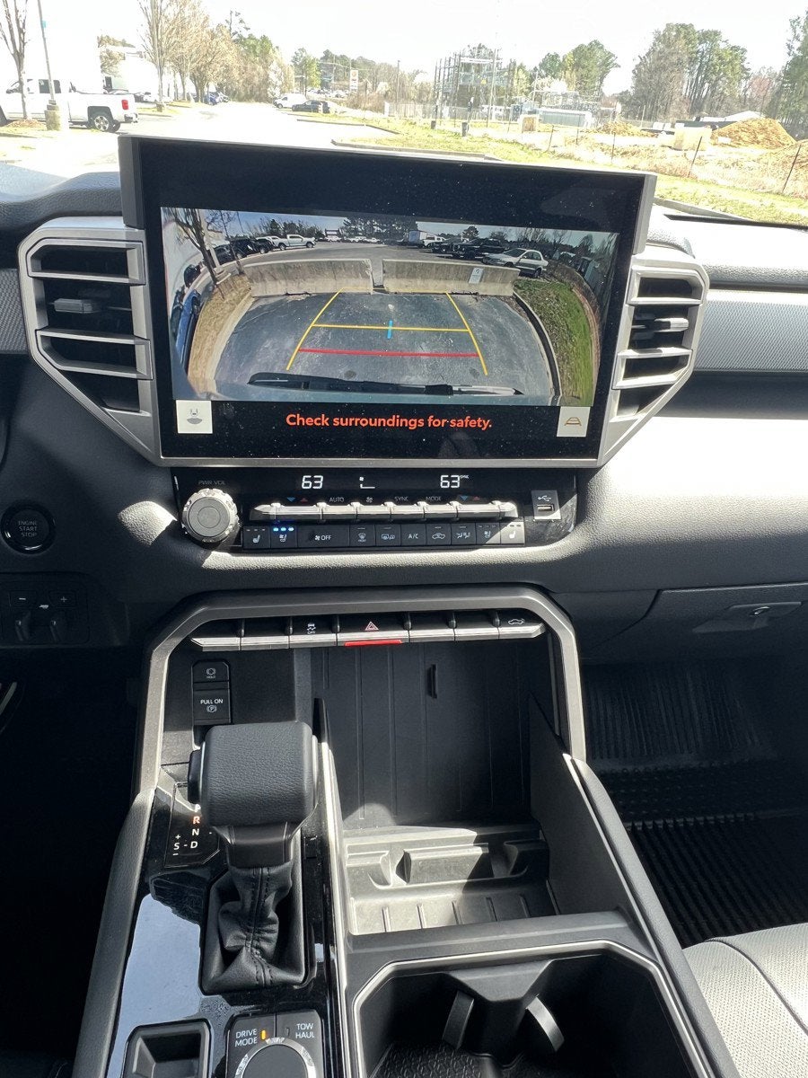 2026 Toyota Tundra Limited CrewMax 5.5' Bed