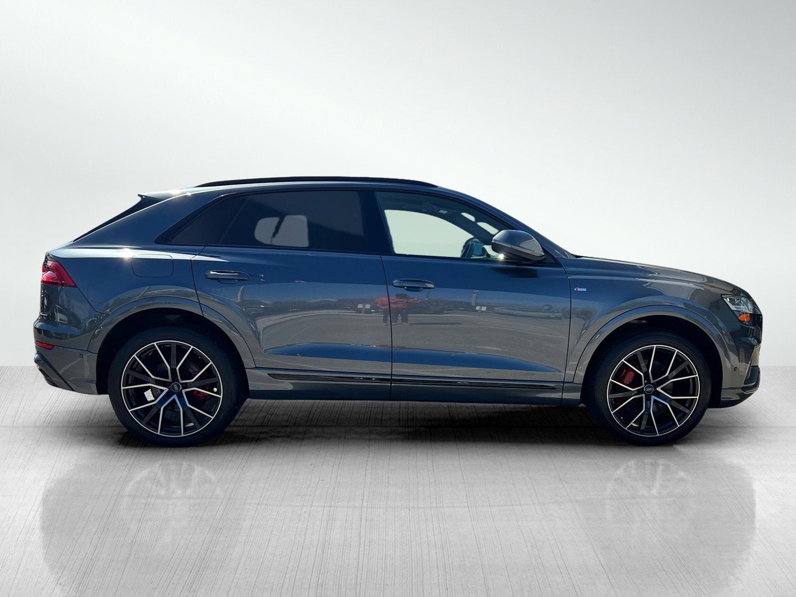 2019 Audi Q8 55 Premium