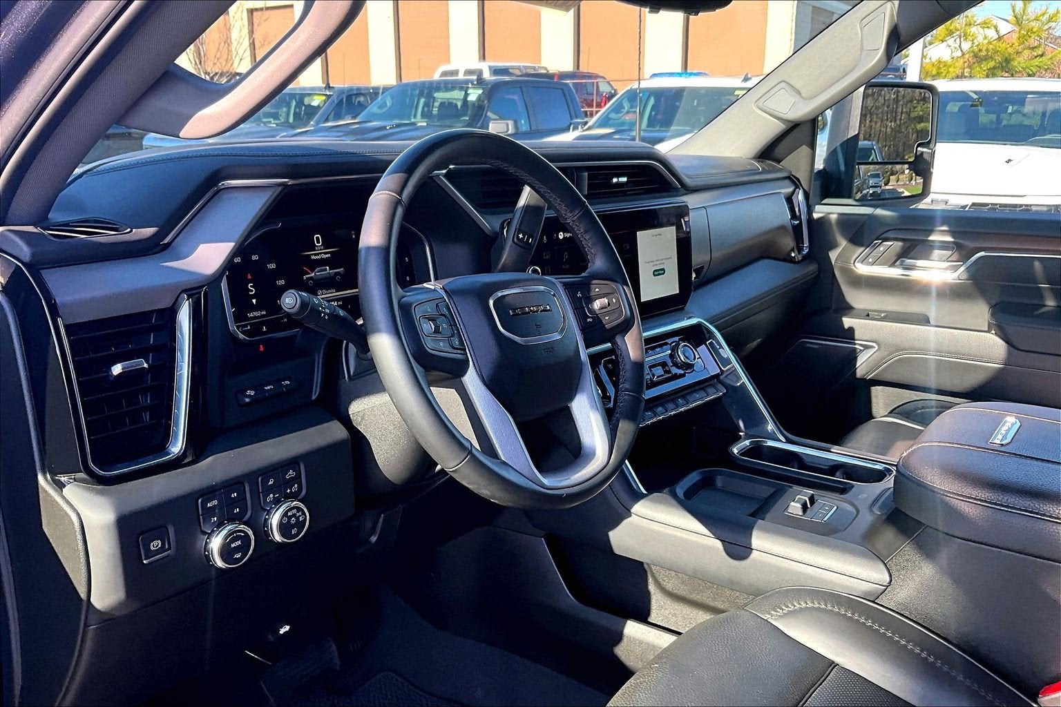 2024 GMC Sierra 2500HD Denali