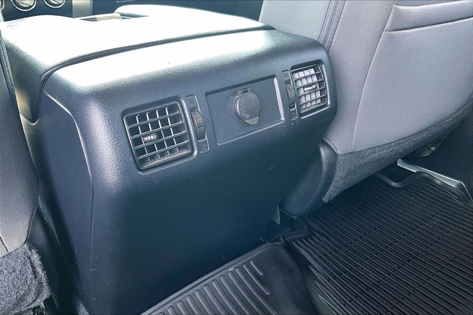 2020 Toyota Tundra 4WD SR5