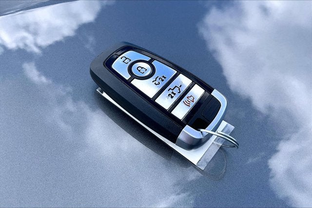 2023 Ford F-150 Lightning Pro