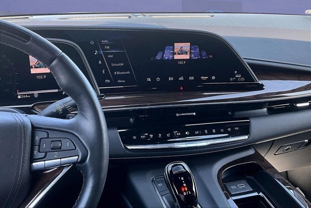 2023 Cadillac Escalade 4WD Premium Luxury Platinum