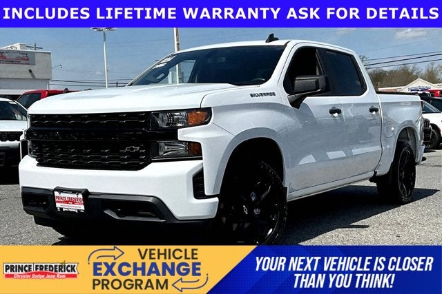 2021 Chevrolet Silverado 1500 4WD Crew Cab Short Bed Custom