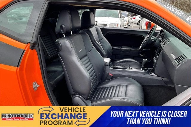 2014 Dodge Challenger SXT Plus