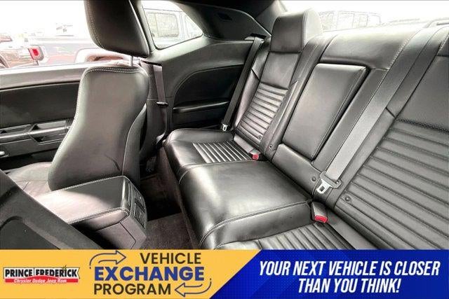 2014 Dodge Challenger SXT Plus