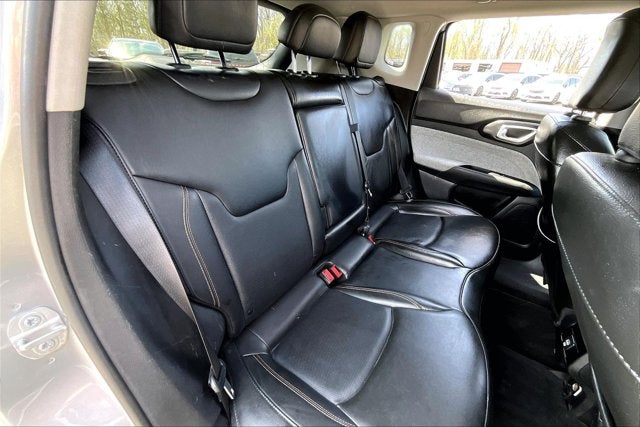 2022 Jeep Compass Latitude Lux 4x4