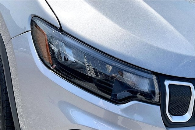 2022 Jeep Compass Latitude Lux 4x4