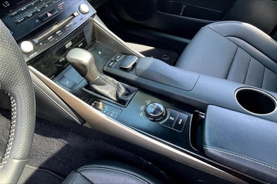 2014 Lexus IS 350 4dr Sdn RWD