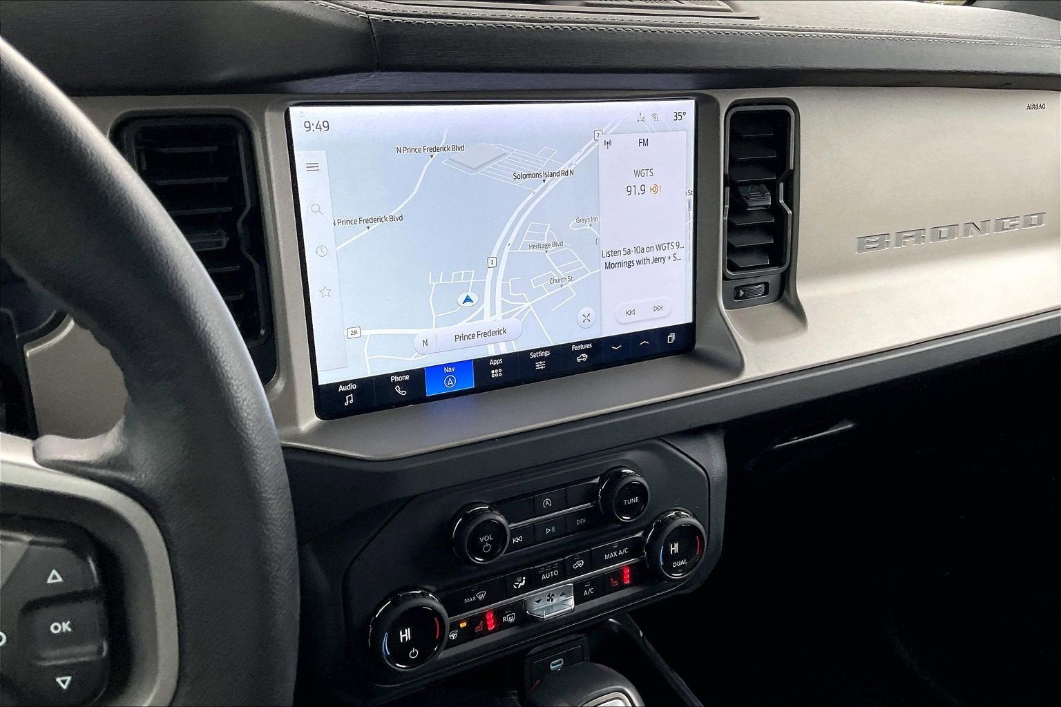 2025 Ford Bronco Outer Banks