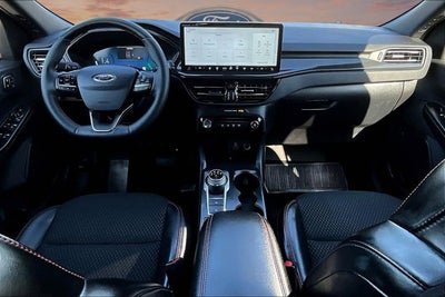 2025 Ford Escape ST-Line Elite