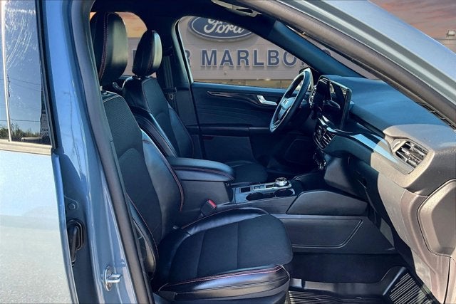 2025 Ford Escape ST-Line Elite