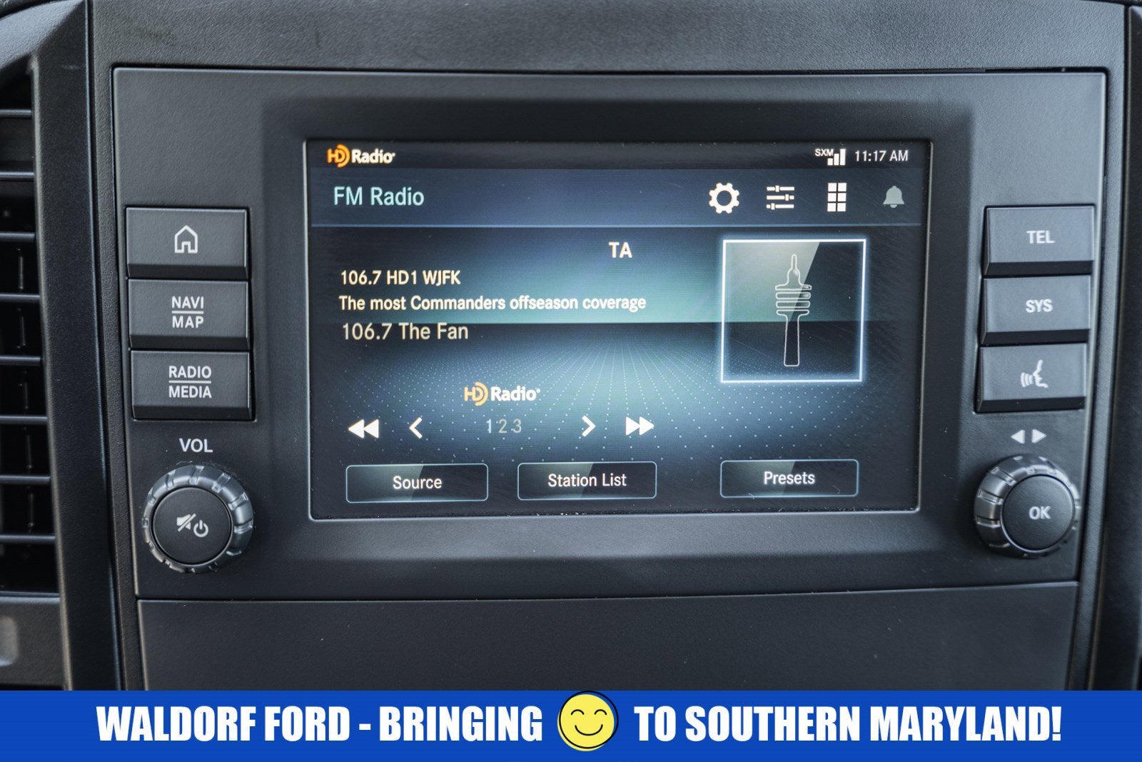 2022 Mercedes-Benz Metris Cargo Van Standard Roof 126" Wheelbase