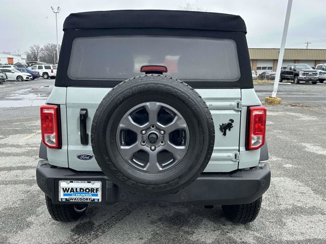 2022 Ford Bronco Base