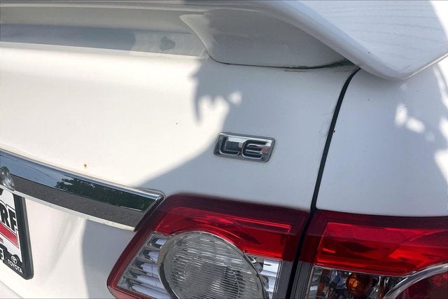 2011 Toyota COROLLA LE