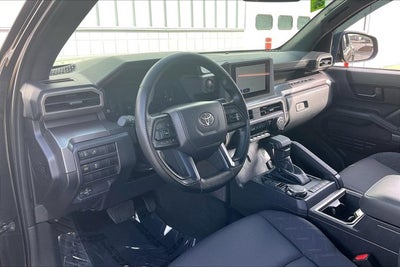 2025 Toyota TACOMA SR5 SR5