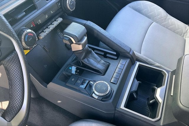 2024 Toyota TACOMA SR5 SR5