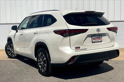 2020 Toyota HIGHLANDER XLE