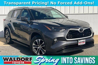 2023 Toyota HIGHLANDER XLE