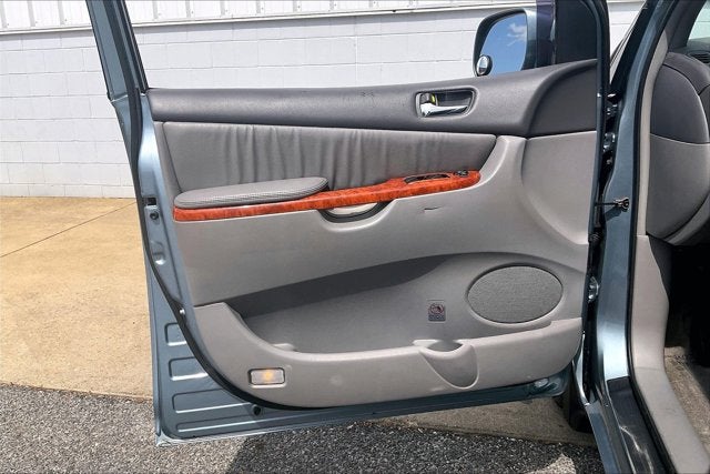 2010 Toyota SIENNA XLE