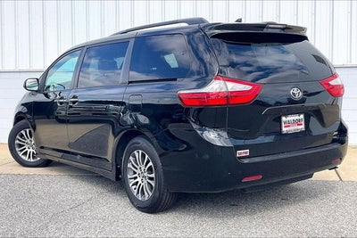 2019 Toyota SIENNA XLE 3.5L XLE