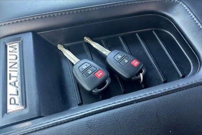 2019 Toyota TUNDRA 4X4 Platinum