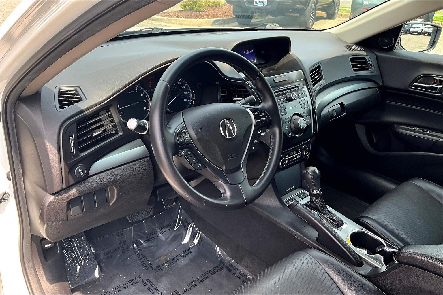 2014 Acura ILX 4dr Sdn 2.0L